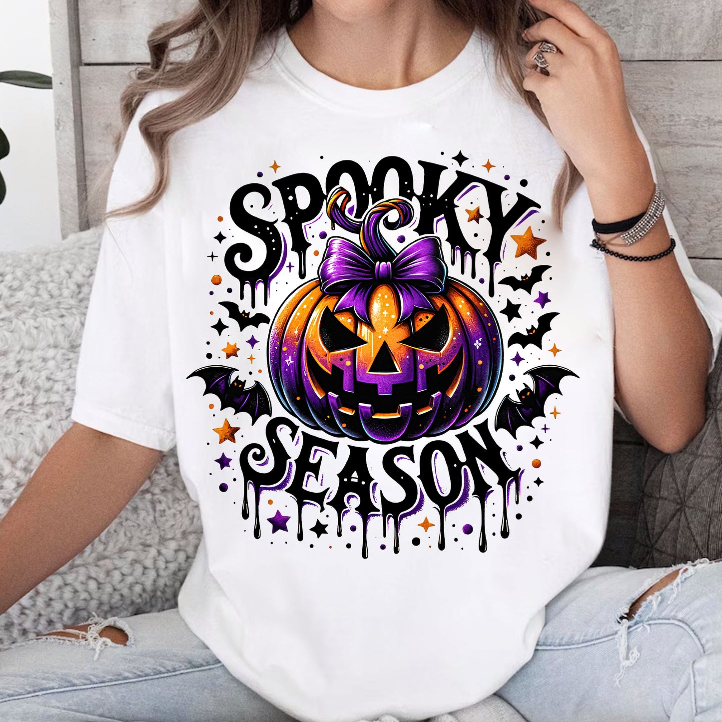 Spooky Season Graphic Tee - Stylish Halloween Pumpkin Shirt with Bow