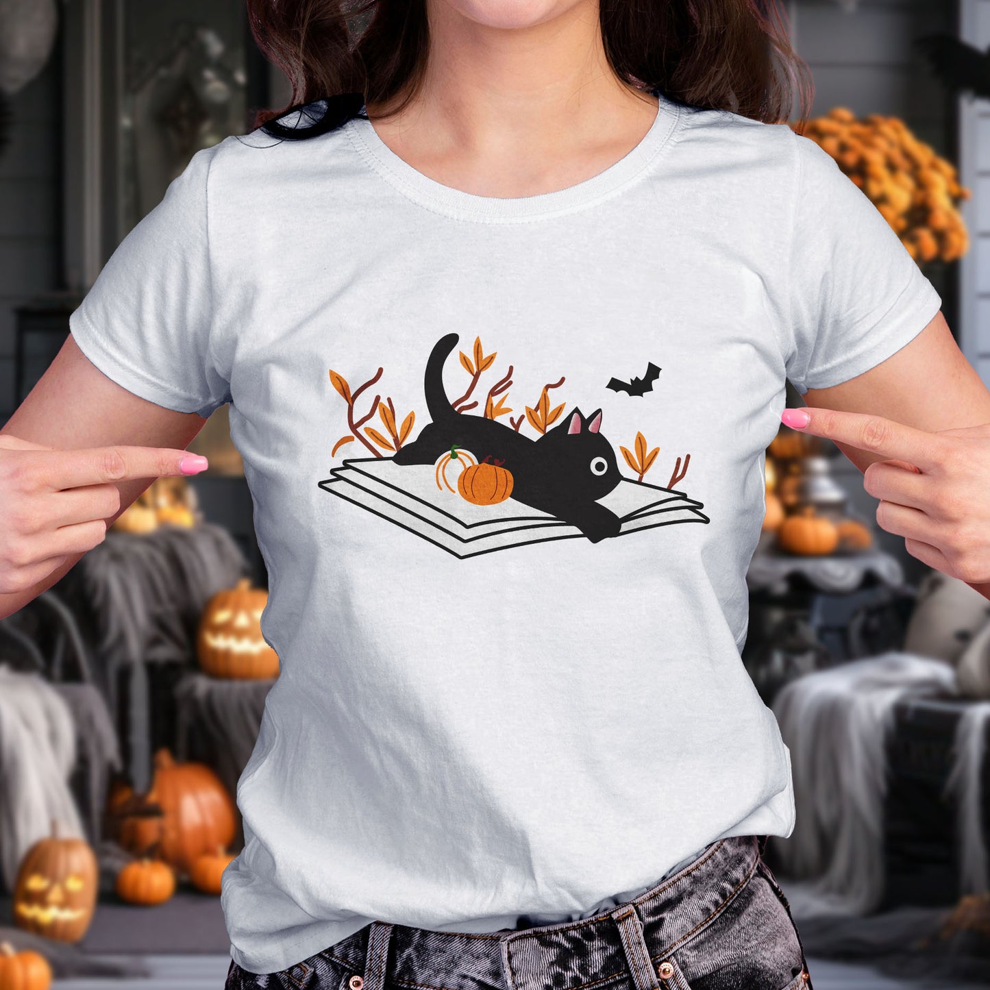 Cozy Cat Halloween Sweatshirt - Purrfectly Spooky Comfort