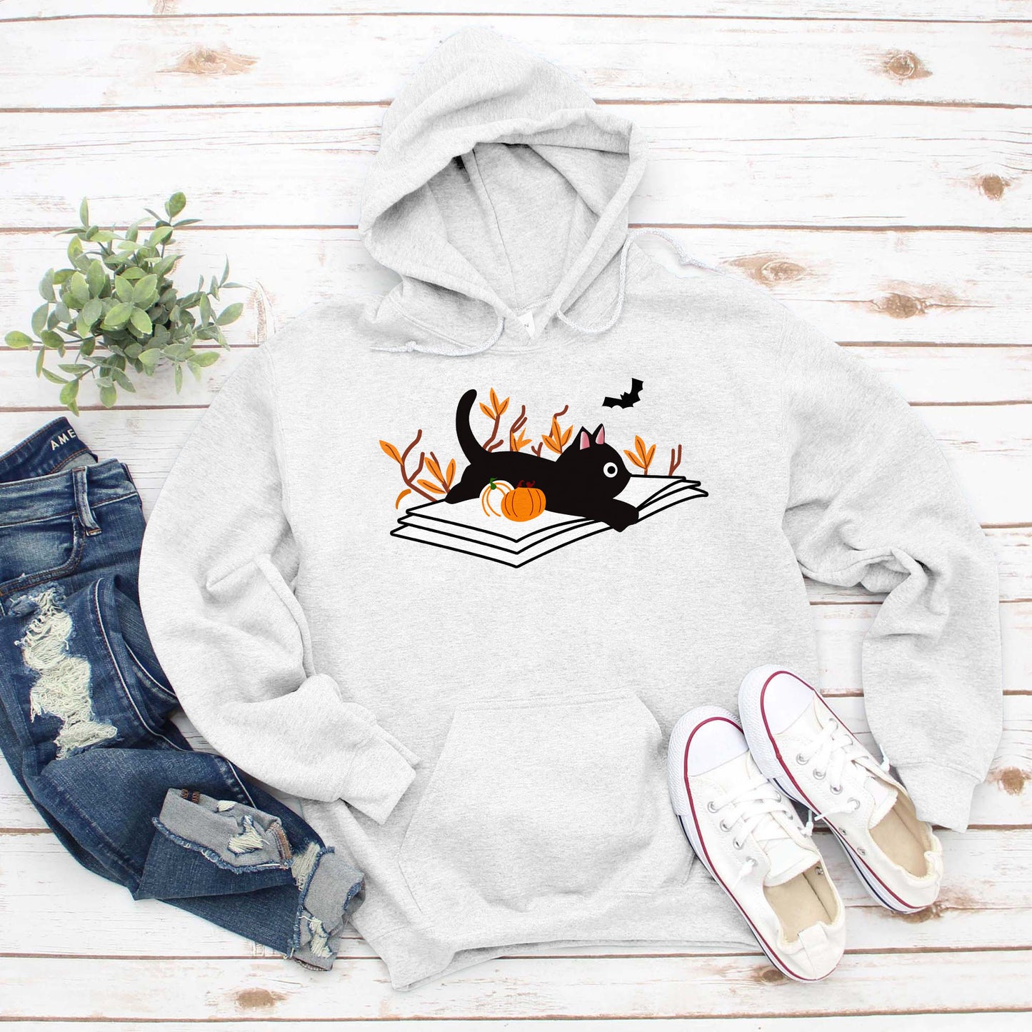 Cozy Cat Halloween Sweatshirt - Purrfectly Spooky Comfort