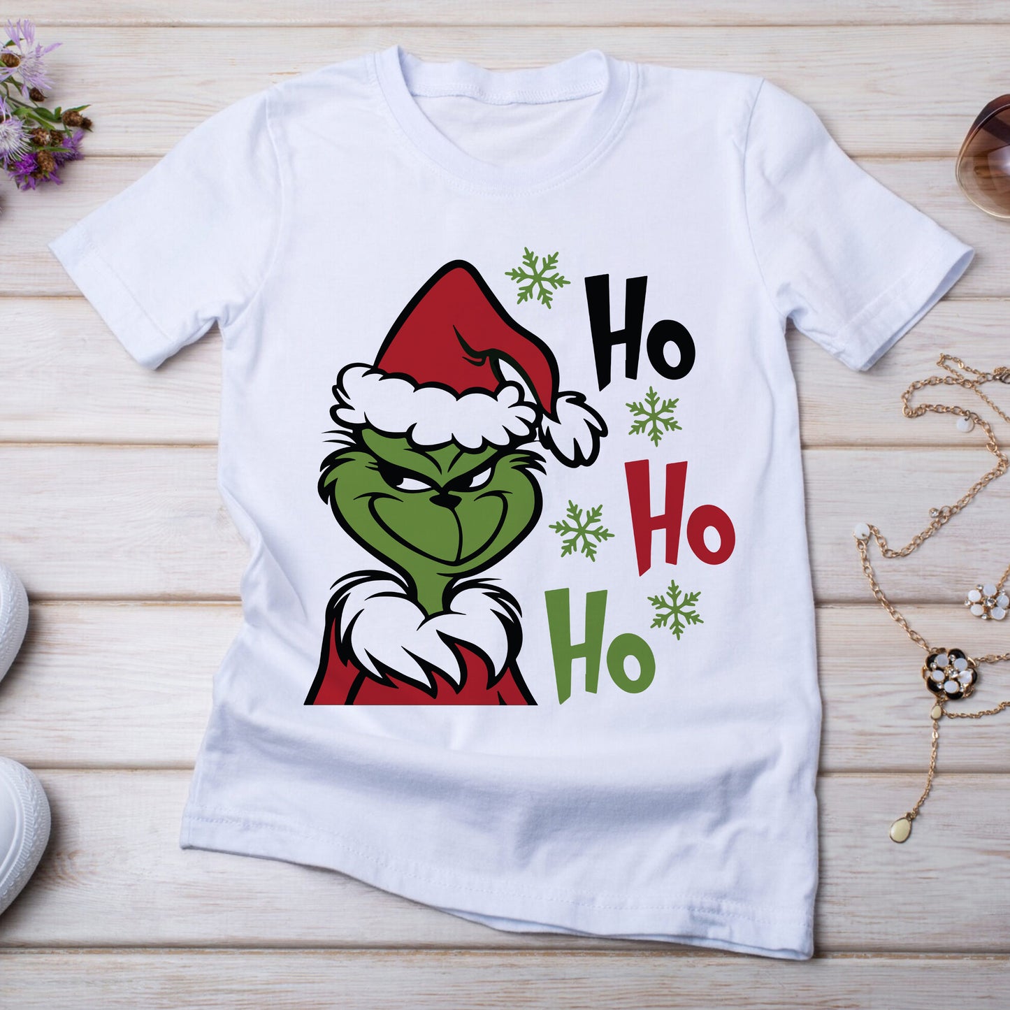 Grinch Mode On Christmas T-Shirt – Fun Holiday Graphic Tee for All Ages