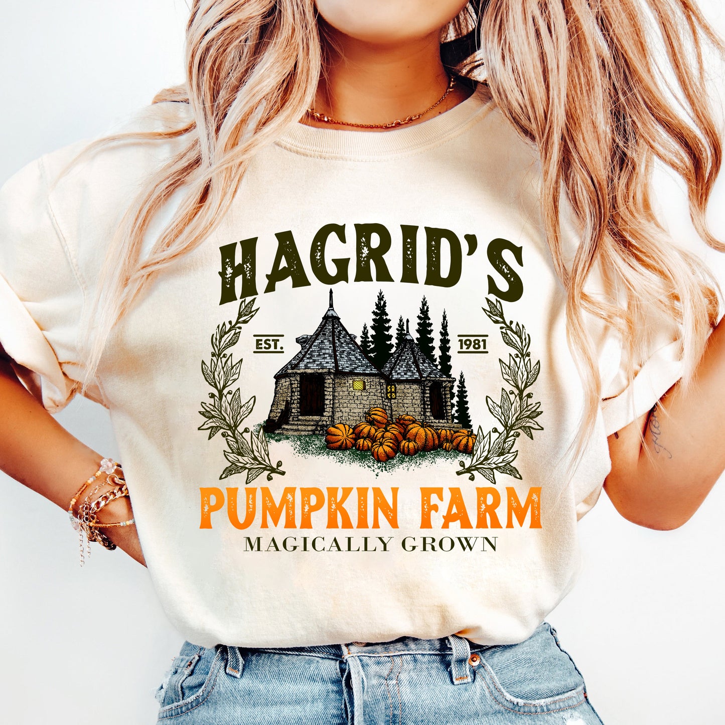 Retro Pumpkin Farm - Personalized Unisex T-Shirt, Hoodie, Sweatshirt - Halloween Shirt For Fan